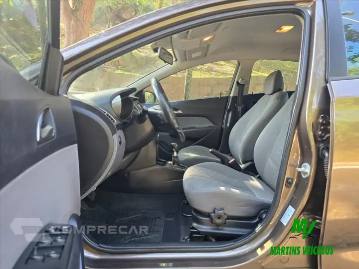 HB20S 1.6 COMFORT PLUS 16V FLEX 4P MANUAL