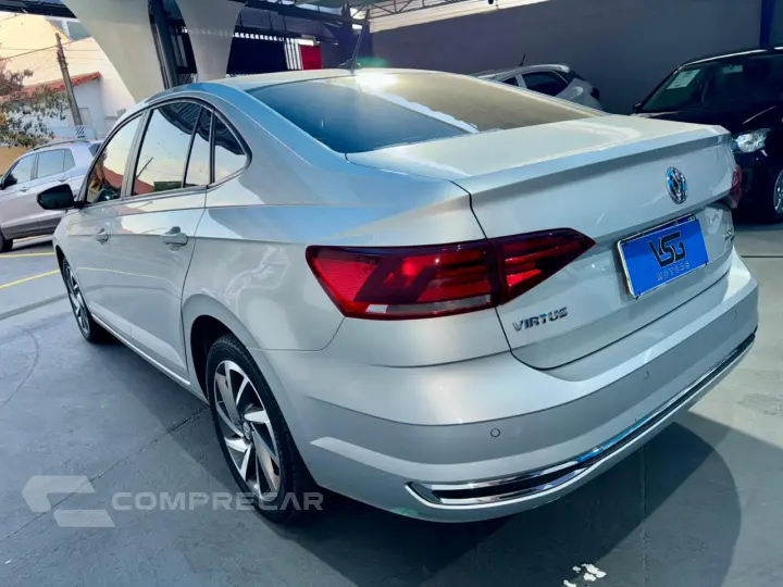 Virtus 1.0 4P 200 TSI FLEX HIGHLINE AUTOMÁTICO