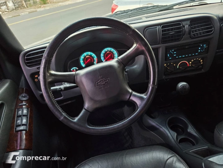 S10 P-Up Executive 2.4 MPFI F.Power CD