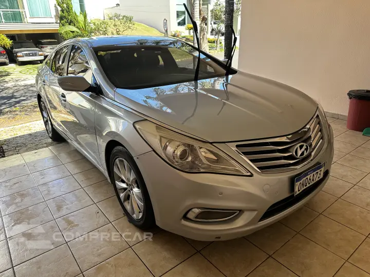 AZERA 3.0 MPFI GLS V6 24V