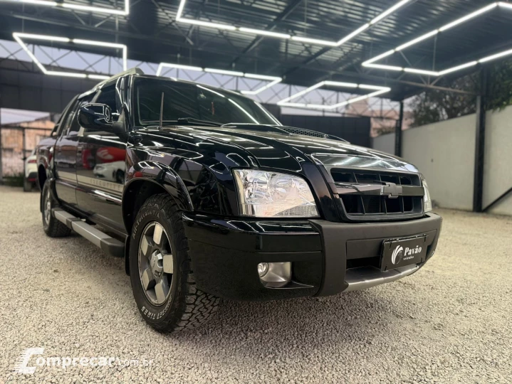 S10 2.4 MPFI Executive 4X2 CD 8V