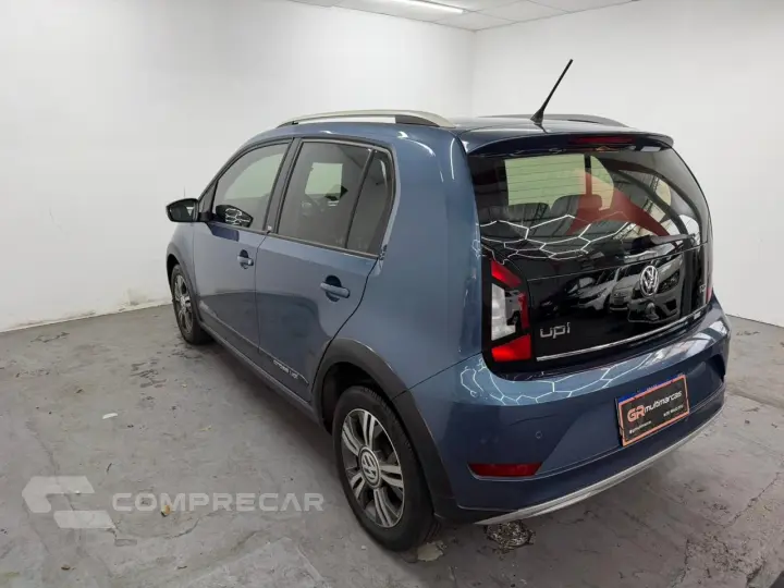 up! cross 1.0 TSI Total Flex 12V 5p