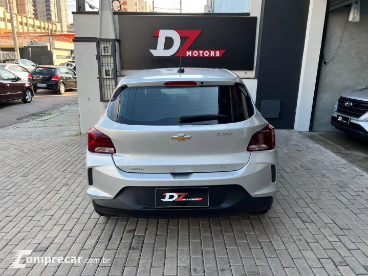 ONIX 1.0 Turbo LT
