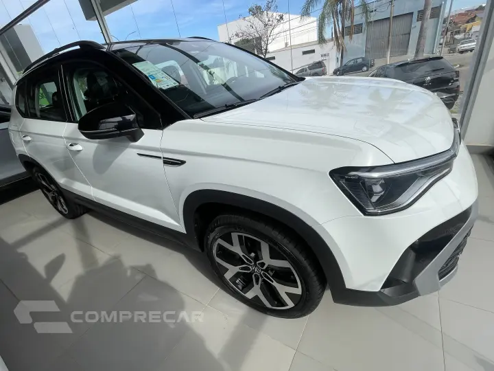 TAOS 1.4 250 TSI Highline
