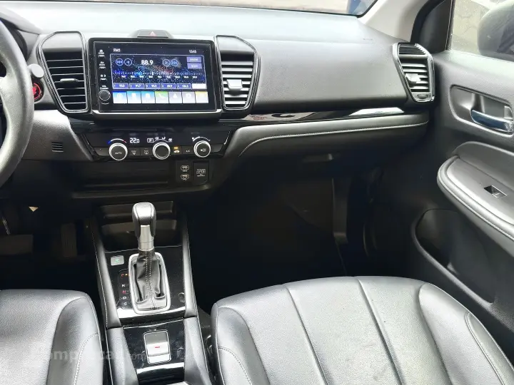 CITY 1.5 i-VTEC FLEX HATCH EXL CVT