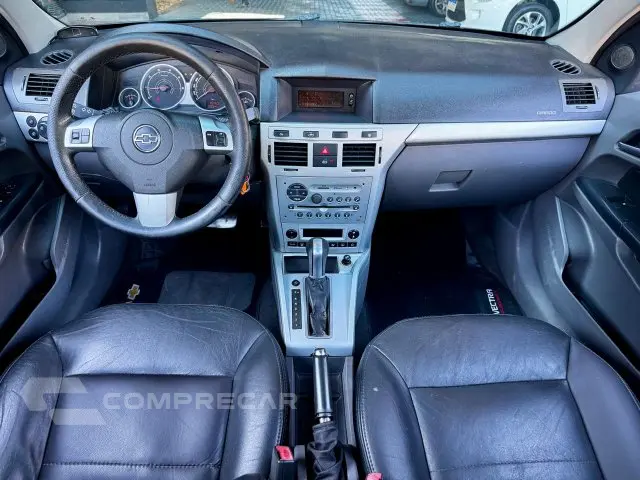 VECTRA SEDAN - 2.0 MPFI ELEGANCE 8V 4P AUTOMÁTICO