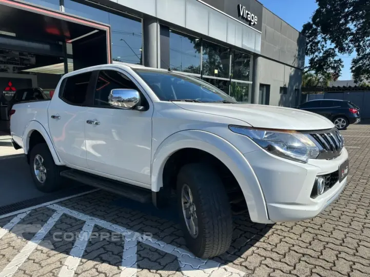 L200 TRITON 2.4 16V Turbo Sport HPE CD 4X4