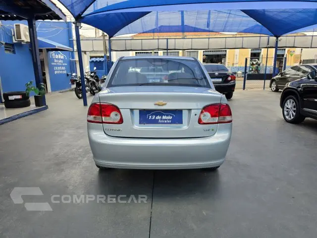 CLASSIC - 1.0 MPFI LS 8V 4P MANUAL
