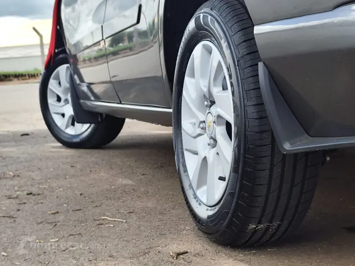 SPIN 1.8 LTZ 8V FLEX 4P AUTOMÁTICO