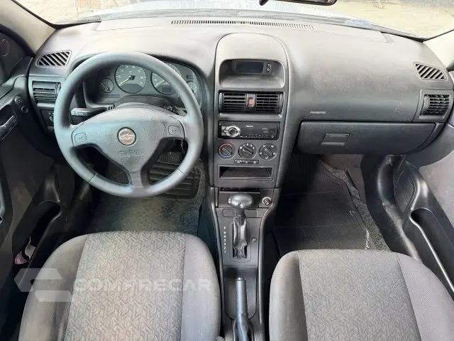 ASTRA SEDAN - 2.0 MPFI ADVANTAGE SEDAN 8V 4P AUTOMÁTICO