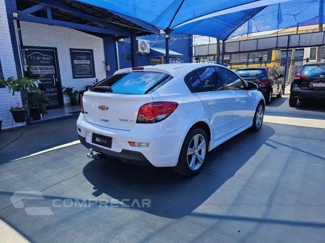 CRUZE HATCH - 1.8 LT SPORT6 16V 4P AUTOMÁTICO