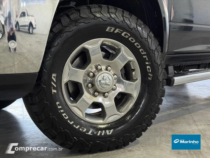 2500 6.7 LARAMIE 4X4 CD I6 TURBO DIESEL 4P AUTOMÁ