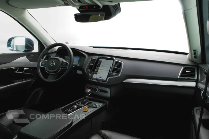 XC90 2.0 T6 Momentum AWD Geartronic