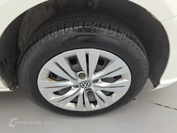 VOYAGE 1.0 12V MPI TOTALFLEX 4P MANUAL