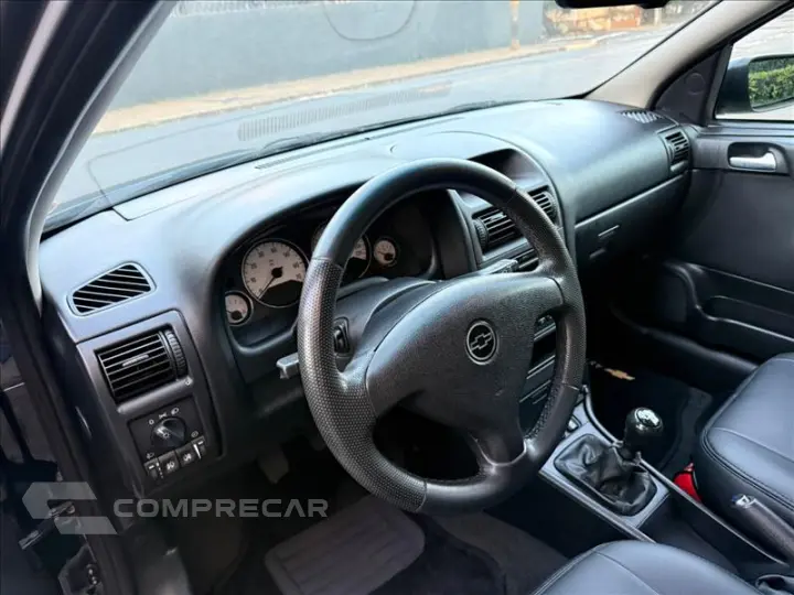 ASTRA 2.0 MPFI Advantage 8V