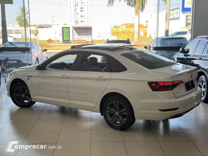 Jetta 1.4 4P 250 TSI R-LINE AUTOMÁTICO