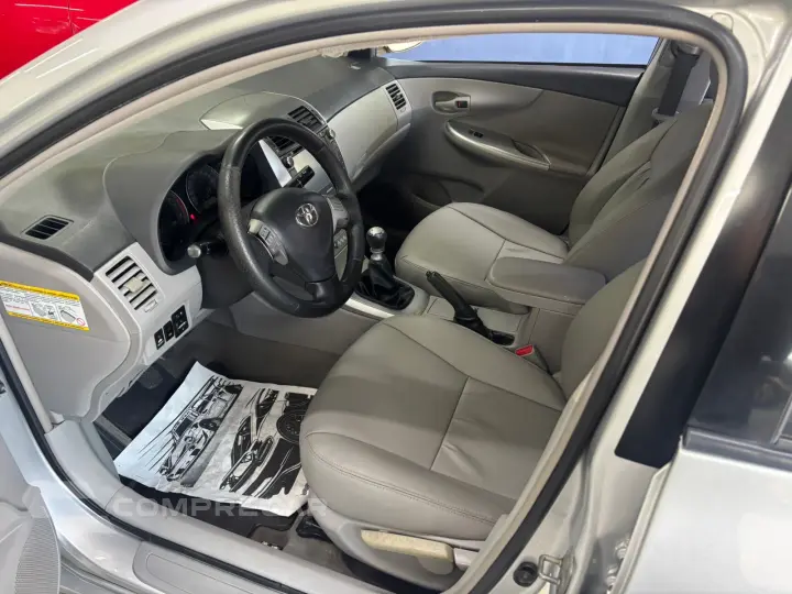 Corolla GLi 1.8 Flex 16V Mec.