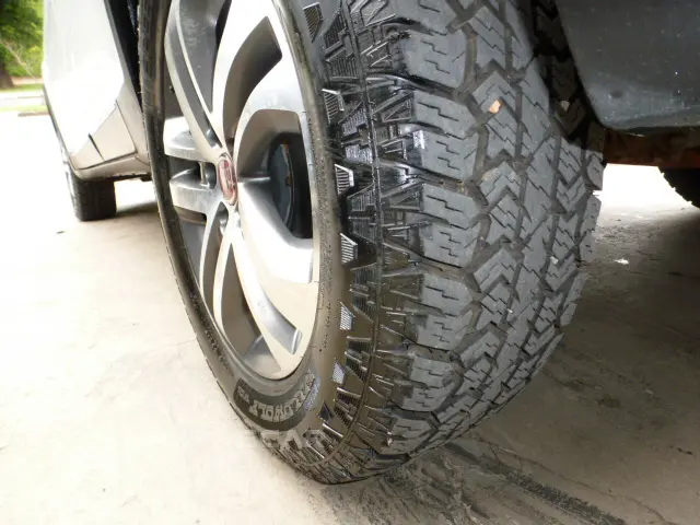 TORO 2.0 16V Turbo Volcano 4X4