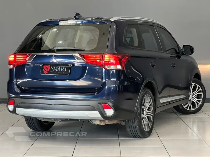 OUTLANDER 2.0 COMFORT 16V GASOLINA 4P AUTOMÁTICO