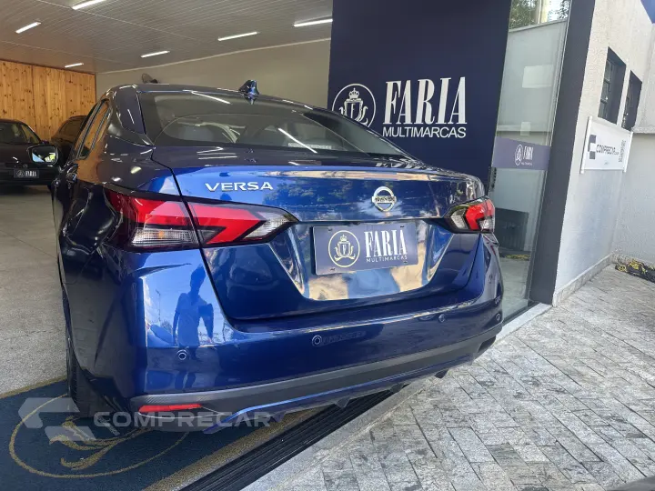 VERSA Exclusive 1.6 16V Flex Aut.