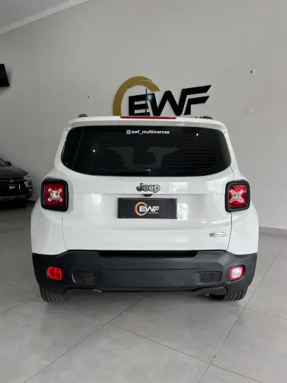 Renegade Longitude 1.8 4x2 Flex 16V Aut.