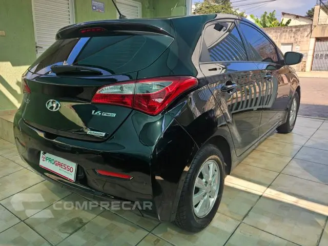 HB20 - 1.6 COMFORT STYLE 16V 4P AUTOMÁTICO