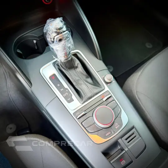 A1 1.4 TFSI Attraction 16V