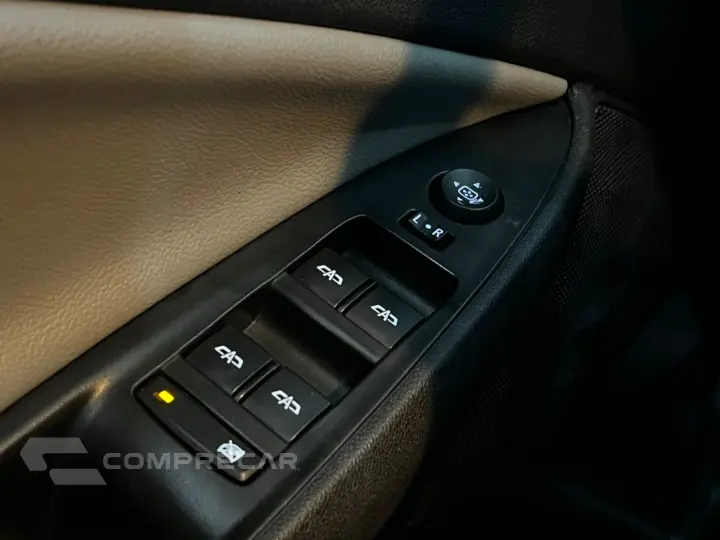 ONIX 1.0 TURBO FLEX PREMIER AUTOMÁTICO