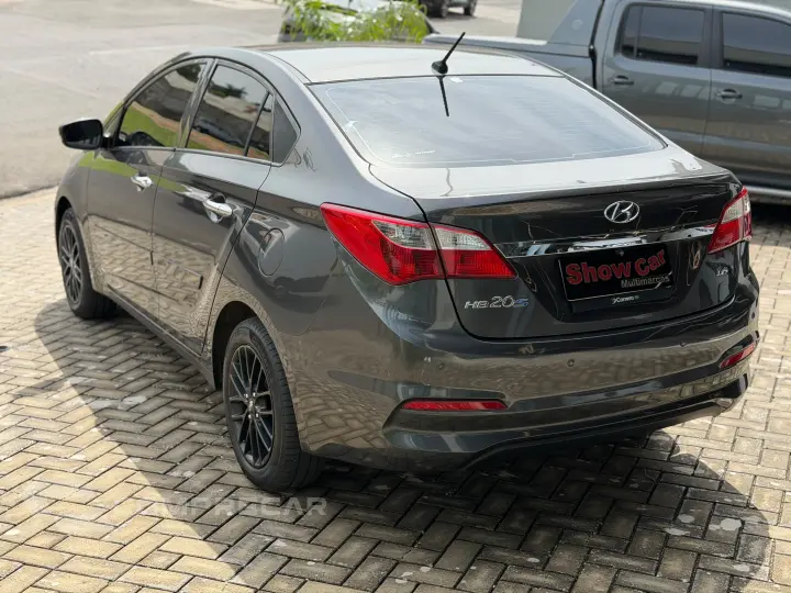 HB20S 1.6 Comfort Plus 16V