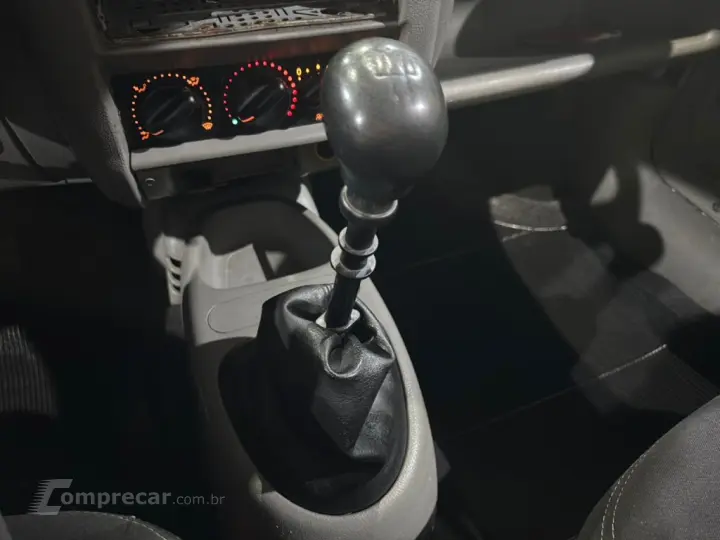 KANGOO 1.6 EXPRESS 16V FLEX 3P MANUAL