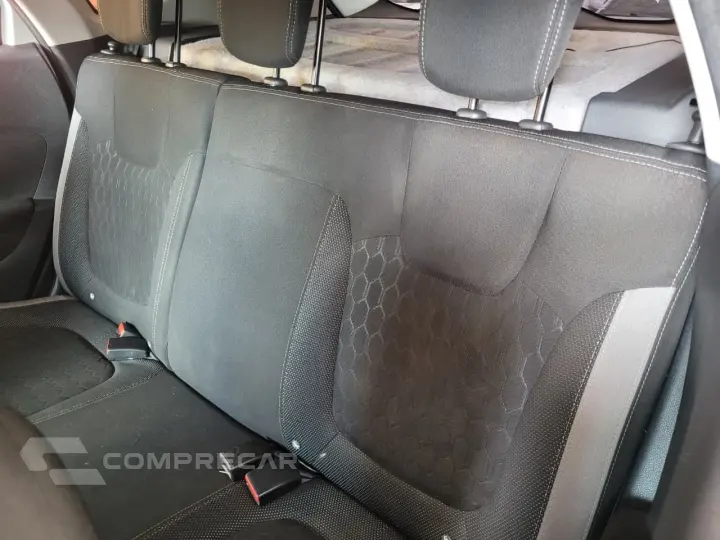 CAPTUR Zen 1.6 16V Flex 5p Mec.