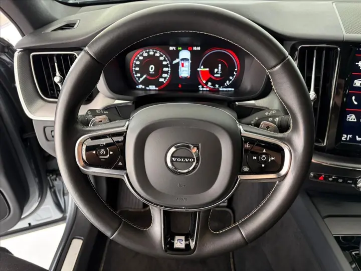 XC60 2.0 T8 HYBRID R-DESIGN AWD GEARTRONIC