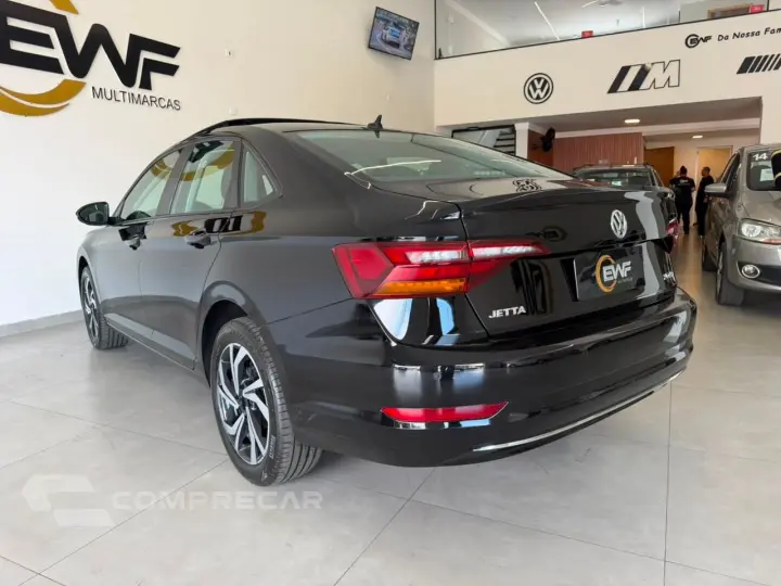 VOLKSWAGEN JETTA Comfort. 250 TSI 1.4 Flex 16v Aut.