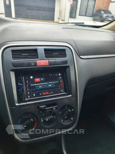 PUNTO 1.6 Essence 16V