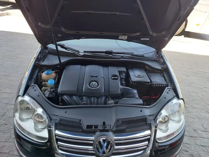 JETTA 2.5 I 20V 170cv