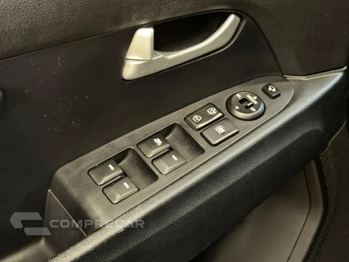 Sportage 2.0 Ex 4X2 16V Flex 4P Automático