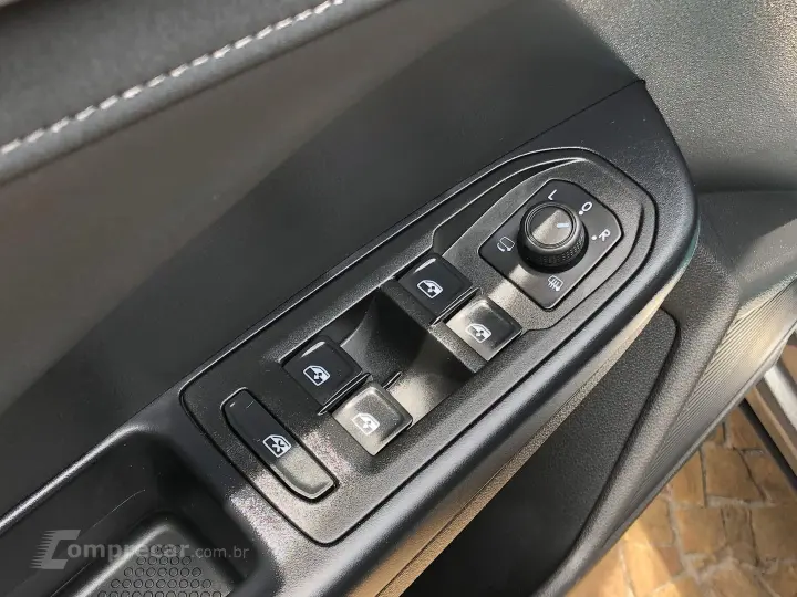 Taos 1.4 250 Tsi Total Flex Highline Automático