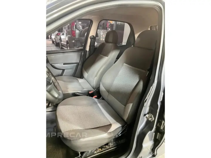 CELTA 1.0 MPFI LT 8V FLEX 4P MANUAL