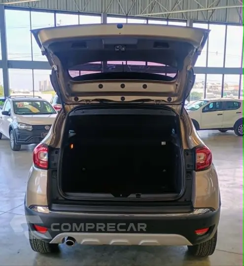 CAPTUR 1.3 TCE Intense