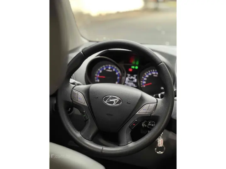 HB20S 1.6 PREMIUM 16V FLEX 4P AUTOMÁTICO