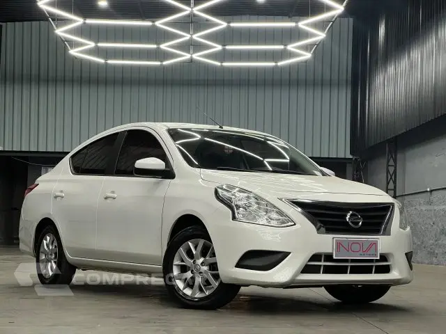 VERSA - 1.6 16V START SV 4P XTRONIC