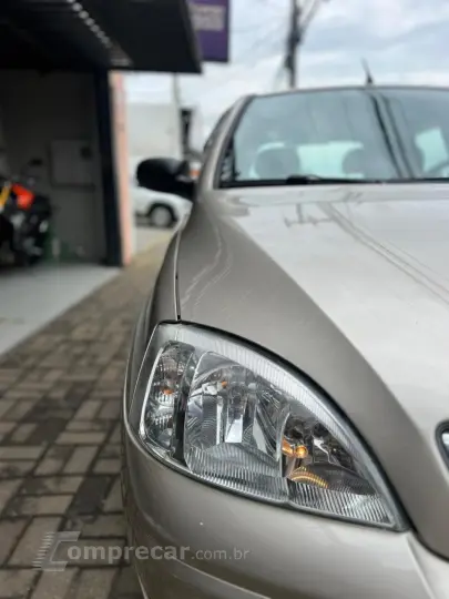 CORSA 1.4 MPFI Premium 8V