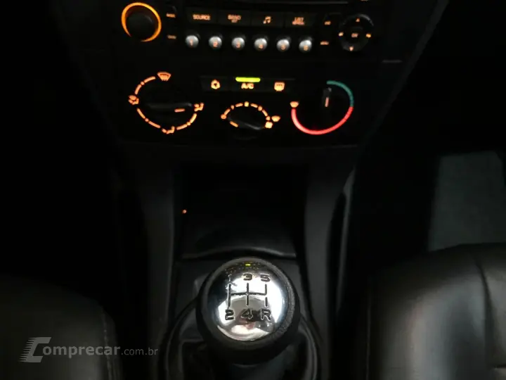 C4 2.0 GLX Pallas 16V