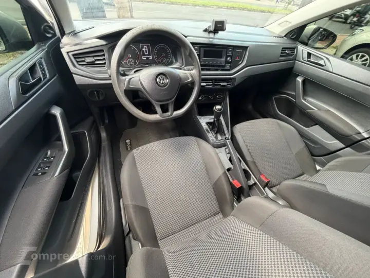 Polo Hatch 1.0 16V 4P