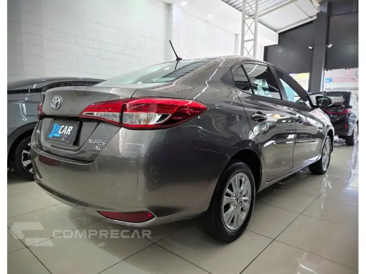 YARIS 1.5 16V FLEX SEDAN XL PLUS TECH MULTIDRIVE