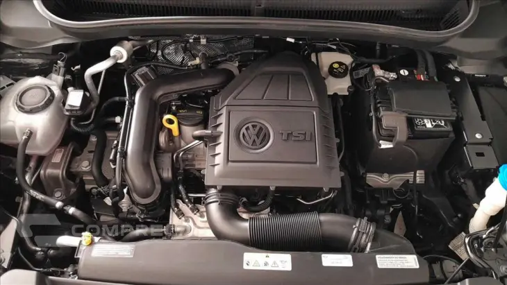 T-CROSS 1.0 200 TSI TOTAL FLEX AUTOMÁTICO