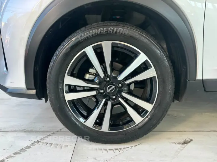 KICKS Advance 1.6 16V Flex Aut.