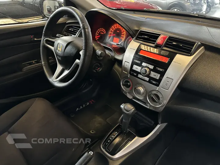 CITY 1.5 LX Sedan 16V