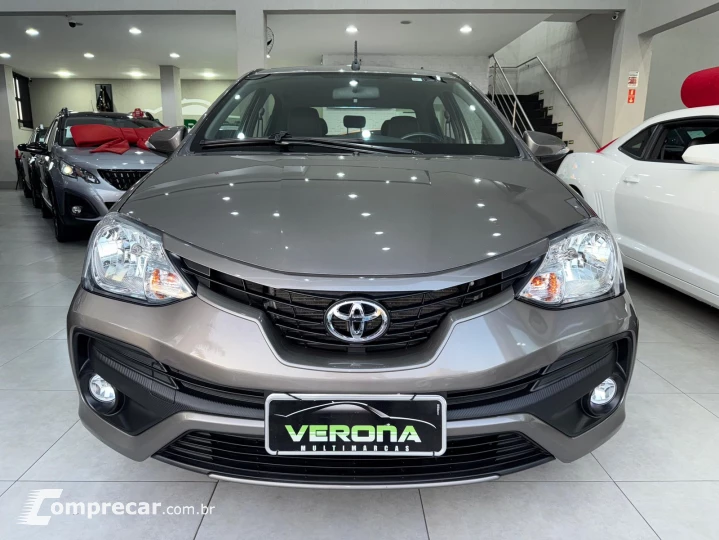 Étios Sedan XLS 1.5