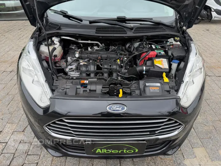 FIESTA 1.6 Titanium Hatch 16V